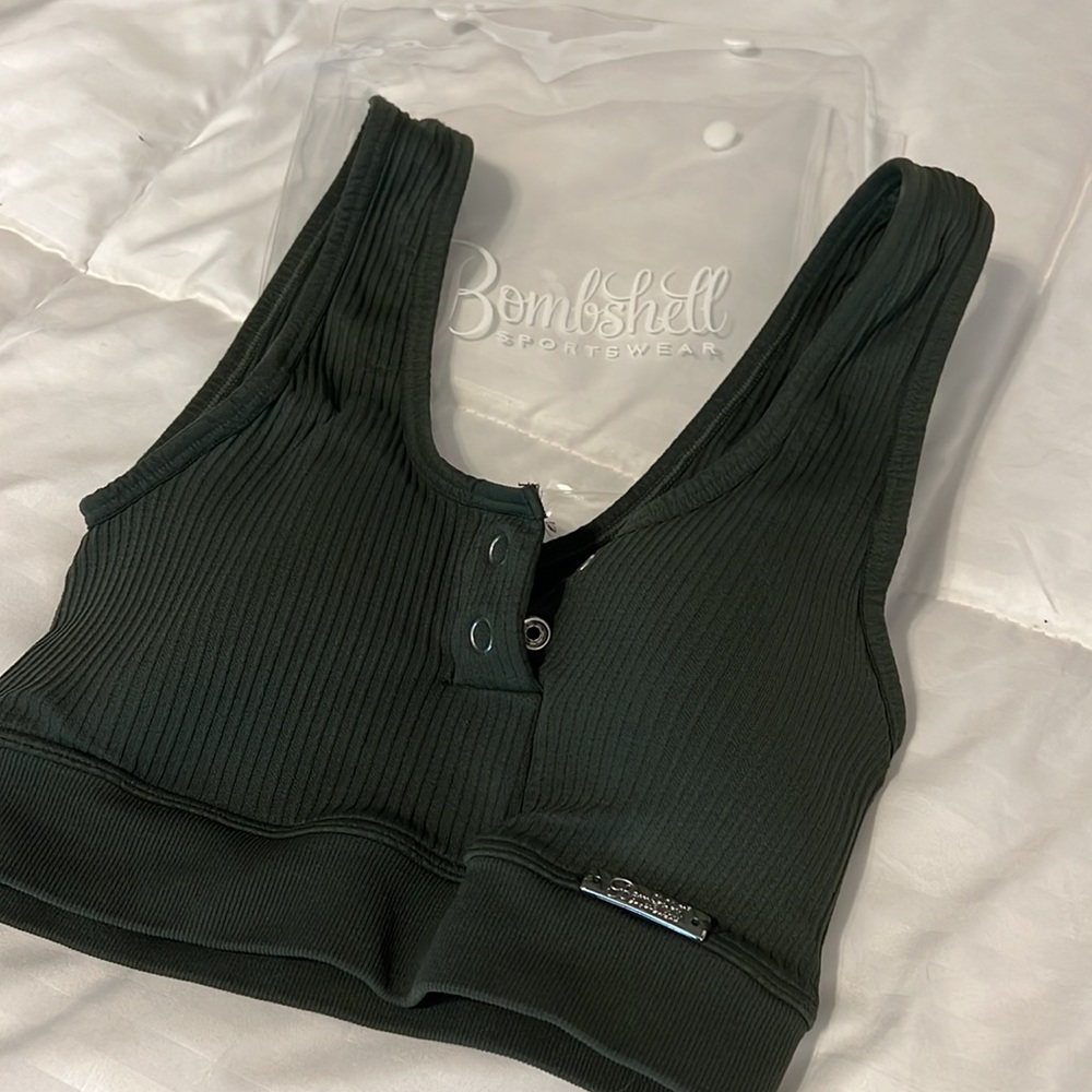 BOMBSHELL Army Green Sports Bra Ribbed